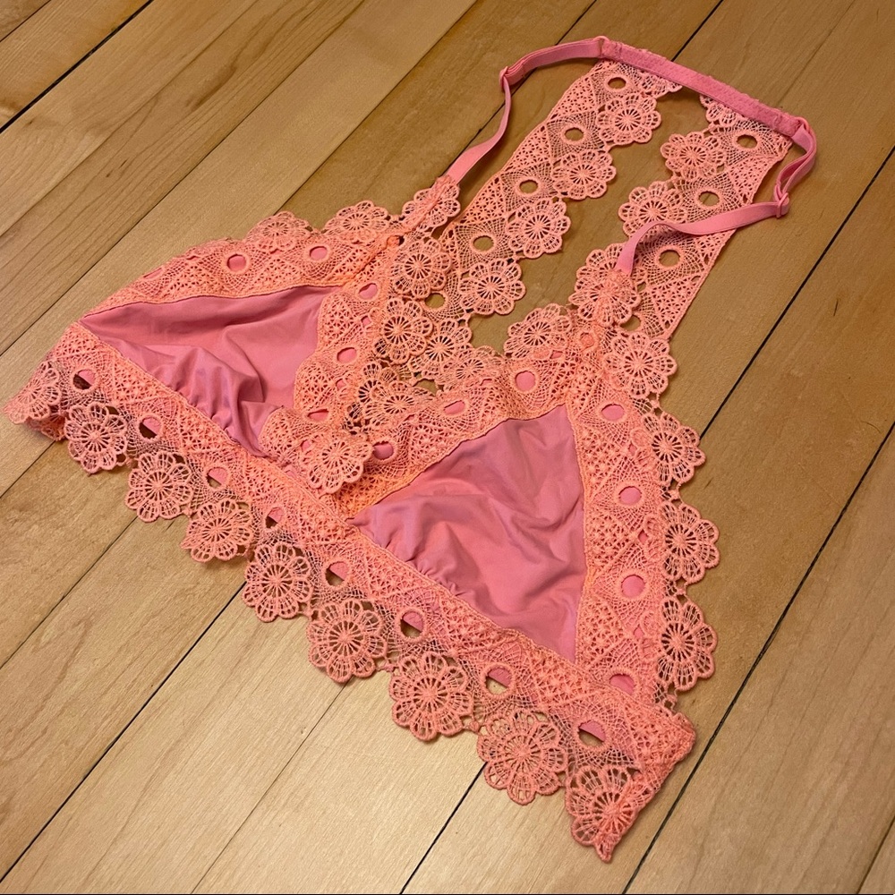 Aerie Pink Flower Lace Bralette